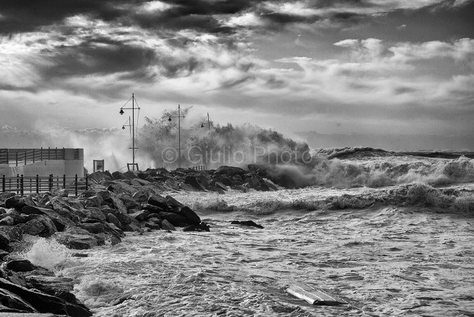 foto paesaggi naturali | immagini liguria mare | foto mareggiata | pegli | mareggiata liguria | 