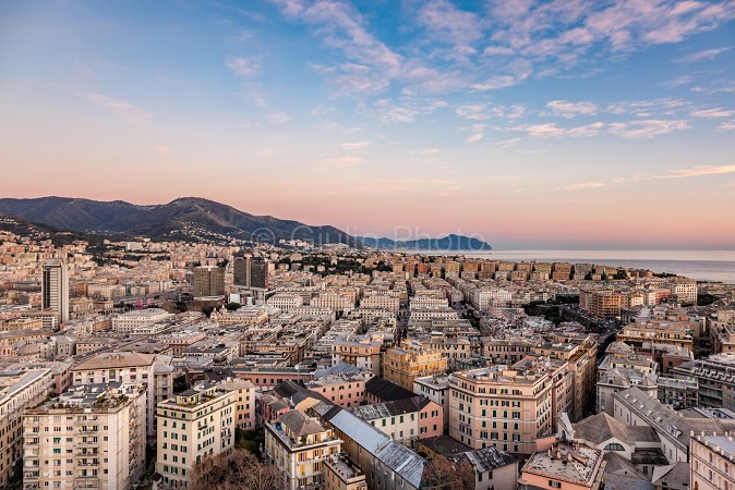 costa ligure | riviera di levante | liguria | genova immagini | foto di genova dall'alto | 