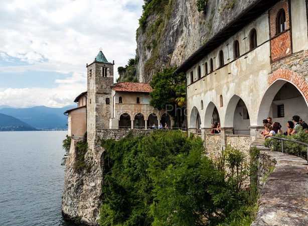 eremo di santa caterina del sasso | santa caterina | lago maggiore | immagini eremo | 