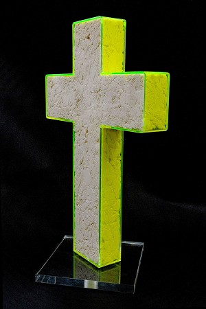 Croce | plexiglass | foto studio | still life | foto | black | professionali | photo | 

